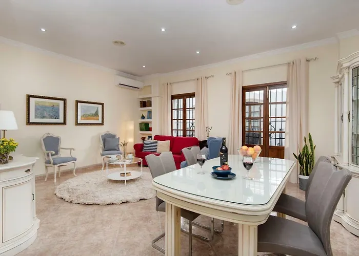 Downtown Ronda -Parking Included-